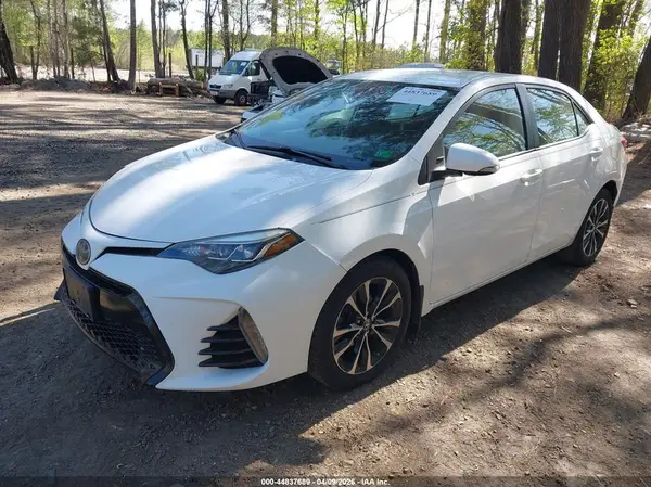 2T1BURHE4JC027498 2018 TOYOTA COROLLA - Image 2