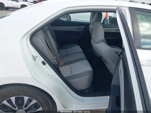 2T1BURHE4JC030000 2018 TOYOTA COROLLA - Image 8