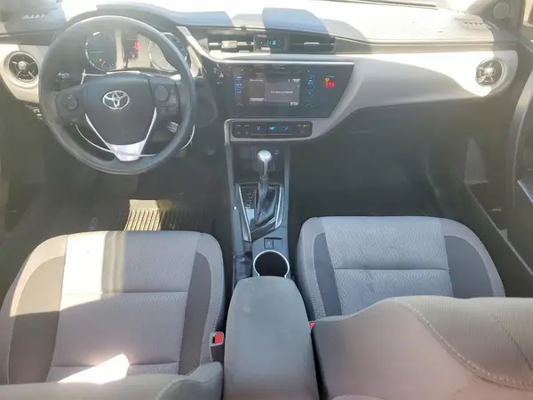 2T1BURHE4JC030319 2018 TOYOTA COROLLA - Image 8