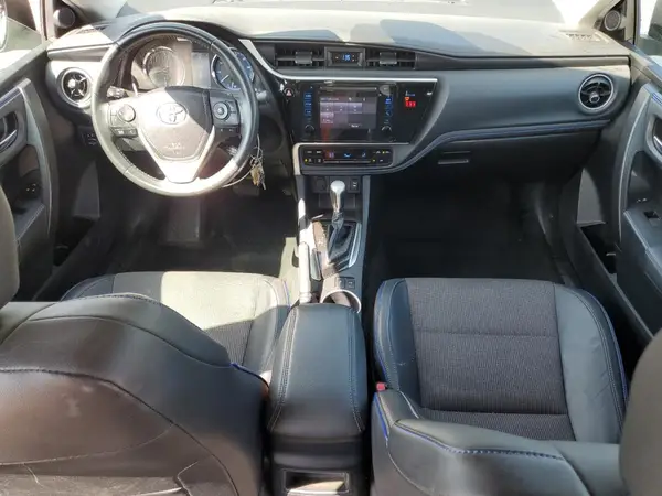 2T1BURHE4JC031776 2018 TOYOTA COROLLA - Image 8