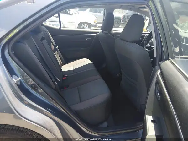 2T1BURHE4JC033589 2018 TOYOTA COROLLA - Image 8