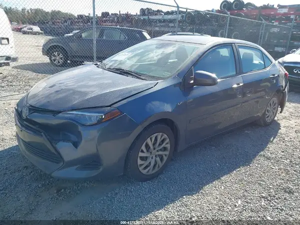 2T1BURHE4JC035391 2018 TOYOTA COROLLA - Image 2