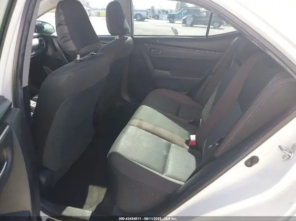 2T1BURHE4JC035505 2018 TOYOTA COROLLA - Image 8
