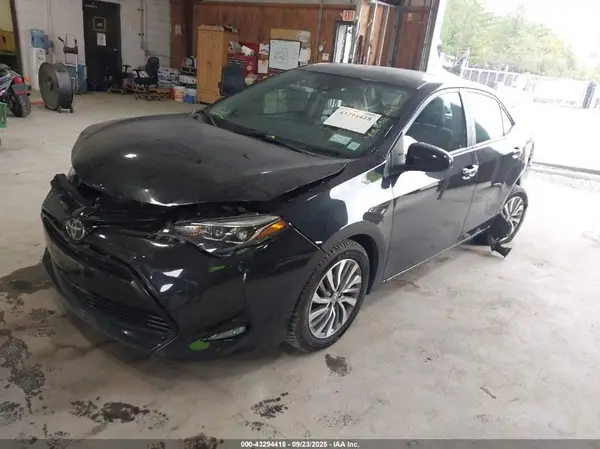 2T1BURHE4JC035858 2018 TOYOTA COROLLA - Image 2