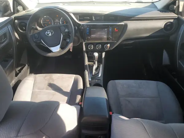 2T1BURHE4JC035987 2018 TOYOTA COROLLA - Image 8