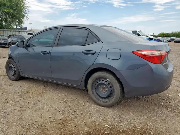 2T1BURHE4JC041594 2018 TOYOTA COROLLA - Image 2