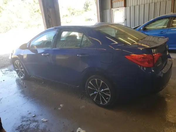 2T1BURHE4JC041708 2018 TOYOTA COROLLA - Image 2