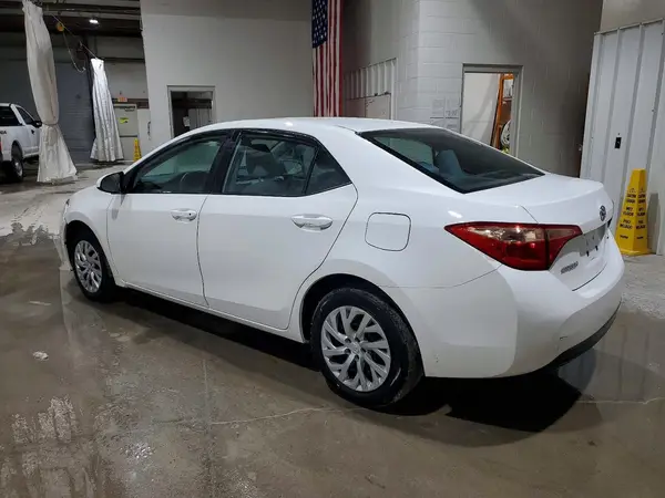 2T1BURHE4JC047430 2018 TOYOTA COROLLA - Image 2
