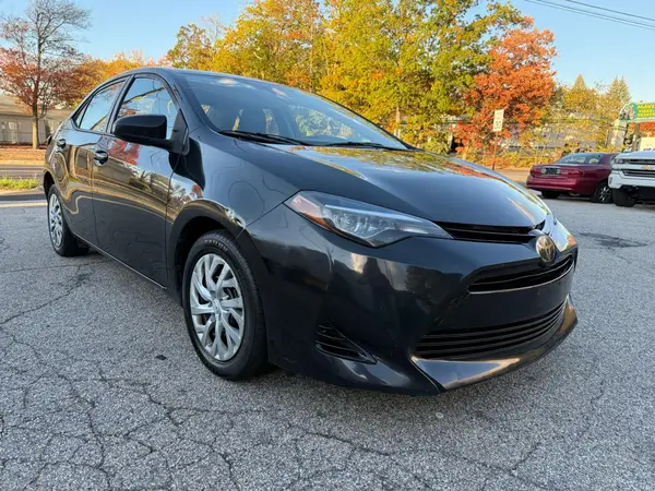 2T1BURHE4JC051106 2018 TOYOTA COROLLA - Image 2