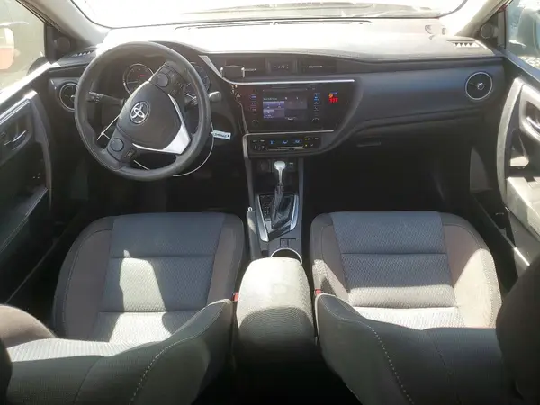 2T1BURHE4JC052773 2018 TOYOTA COROLLA - Image 8