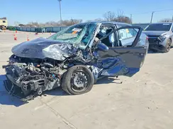 2T1BURHE4JC053261 2018 TOYOTA COROLLA