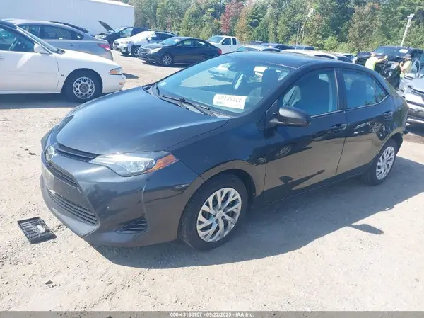 2T1BURHE4JC053437 2018 TOYOTA COROLLA - Image 2