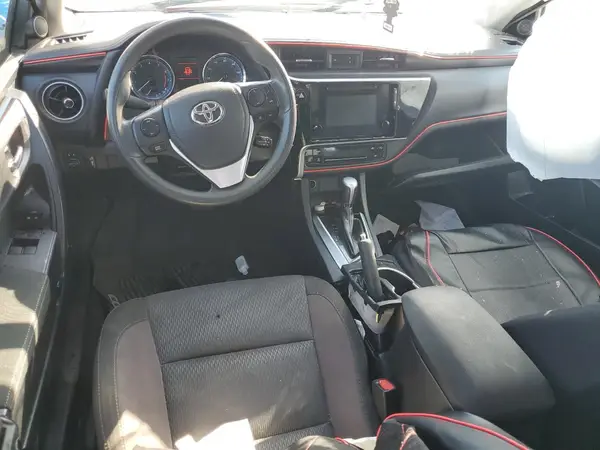 2T1BURHE4JC053860 2018 TOYOTA COROLLA - Image 8