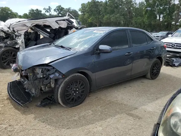 2T1BURHE4JC055253 2018 TOYOTA COROLLA - Image 1