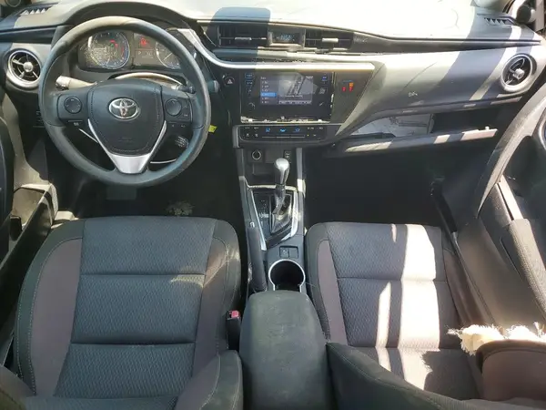 2T1BURHE4JC055804 2018 TOYOTA COROLLA - Image 8