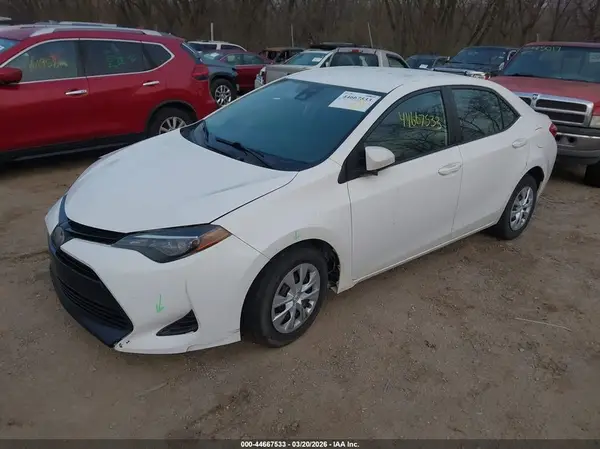 2T1BURHE4JC056922 2018 TOYOTA COROLLA - Image 2