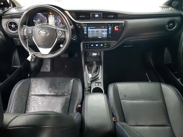 2T1BURHE4JC057262 2018 TOYOTA COROLLA - Image 8