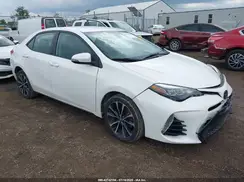2T1BURHE4JC057438 2018 TOYOTA COROLLA
