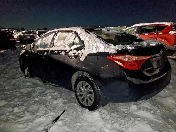 2T1BURHE4JC061179 2018 TOYOTA COROLLA - Image 2