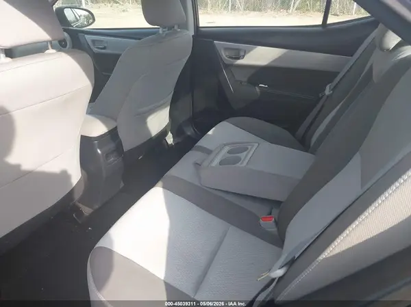 2T1BURHE4JC064664 2018 TOYOTA COROLLA - Image 8