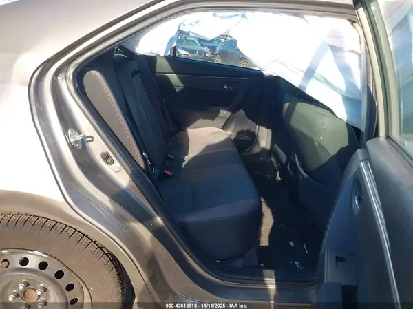 2T1BURHE4JC066379 2018 TOYOTA COROLLA - Image 8