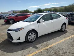 2T1BURHE4JC067144 2018 TOYOTA COROLLA