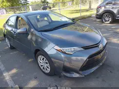 2T1BURHE4JC068035 2018 TOYOTA COROLLA