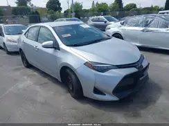 2T1BURHE4JC068732 2018 TOYOTA COROLLA