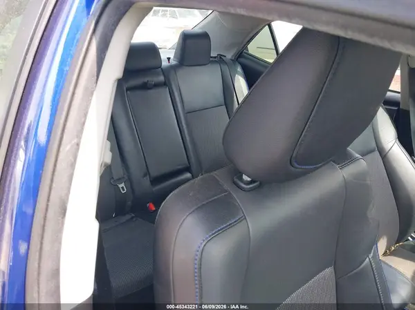 2T1BURHE4JC069590 2018 TOYOTA COROLLA - Image 8