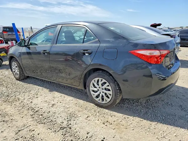 2T1BURHE4JC070058 2018 TOYOTA COROLLA - Image 2