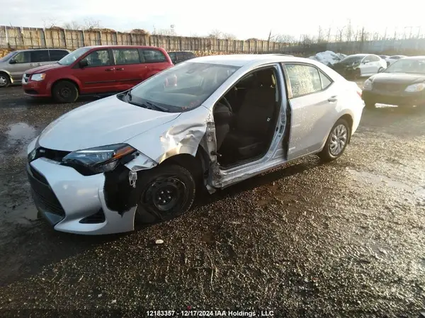 2T1BURHE4JC072621 2018 TOYOTA COROLLA - Image 2