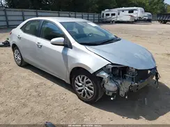 2T1BURHE4JC072960 2018 TOYOTA COROLLA