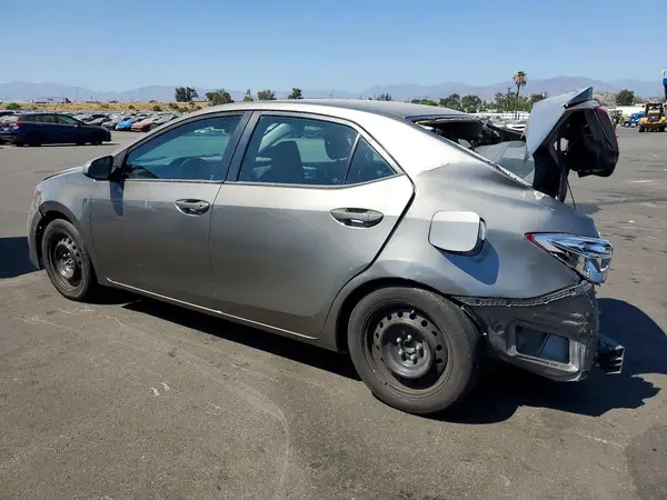 2T1BURHE4JC074238 2018 TOYOTA COROLLA - Image 2