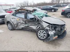 2T1BURHE4JC074756 2018 TOYOTA COROLLA