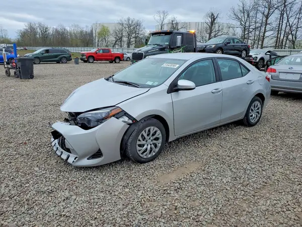 2T1BURHE4JC076006 2018 TOYOTA COROLLA - Image 1