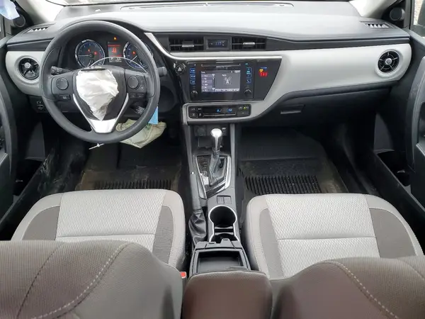 2T1BURHE4JC076006 2018 TOYOTA COROLLA - Image 8