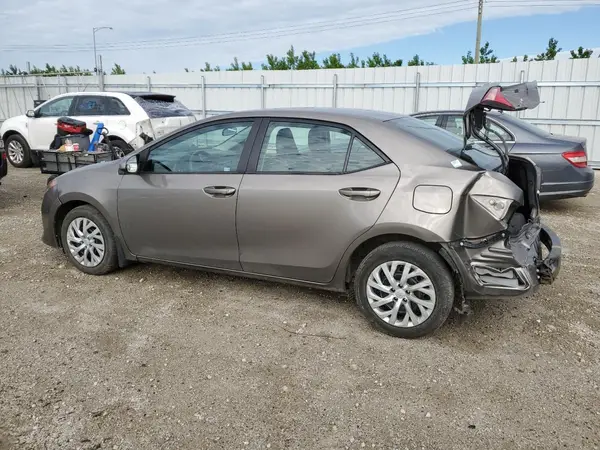 2T1BURHE4JC076796 2018 TOYOTA COROLLA - Image 2