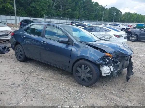 2T1BURHE4JC076958 2018 TOYOTA COROLLA - Image 1