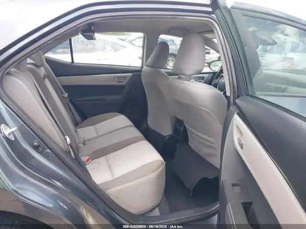 2T1BURHE4JC076958 2018 TOYOTA COROLLA - Image 8