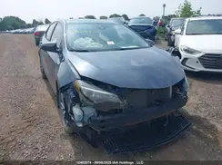 2T1BURHE4JC083263 2018 TOYOTA COROLLA