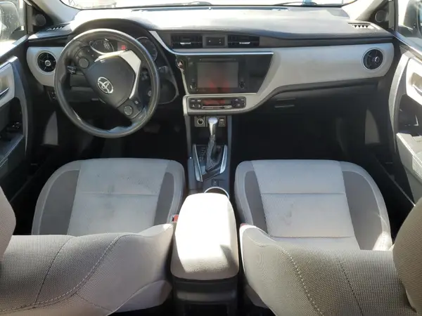 2T1BURHE4JC084218 2018 TOYOTA COROLLA - Image 8