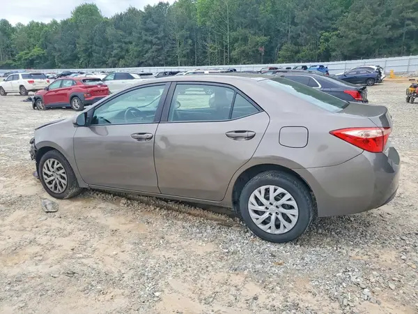 2T1BURHE4JC088219 2018 TOYOTA COROLLA - Image 2