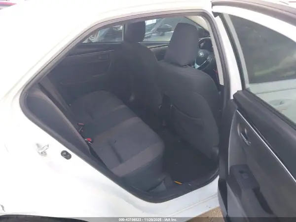 2T1BURHE4JC090231 2018 TOYOTA COROLLA - Image 8