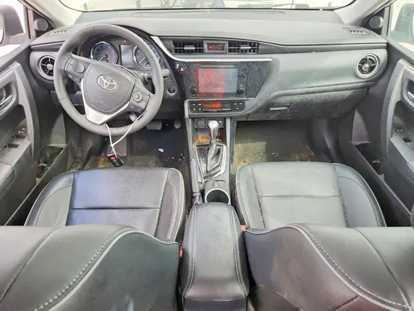 2T1BURHE4JC090696 2018 TOYOTA COROLLA - Image 8