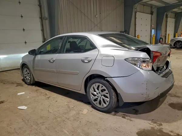 2T1BURHE4JC092500 2018 TOYOTA COROLLA - Image 2