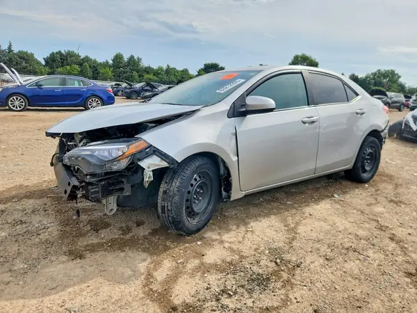 2T1BURHE4JC097101 2018 TOYOTA COROLLA - Image 1