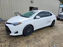 2T1BURHE4JC100823 2018 TOYOTA COROLLA