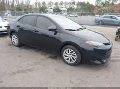 2T1BURHE4JC102734 2018 TOYOTA COROLLA