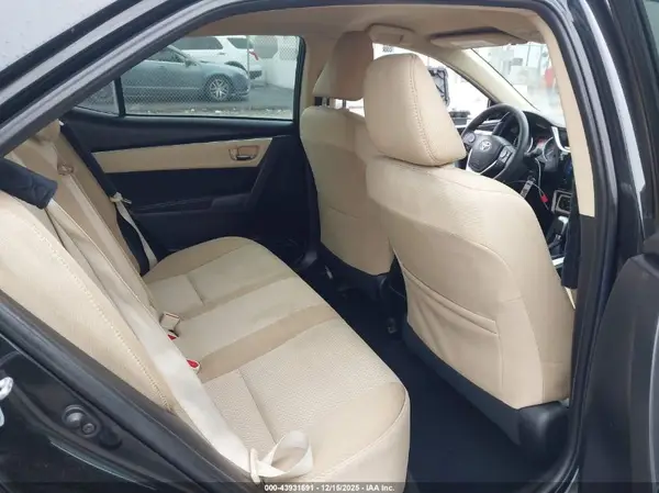 2T1BURHE4JC102734 2018 TOYOTA COROLLA - Image 8