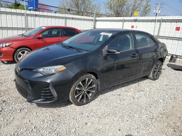 2T1BURHE4JC106170 2018 TOYOTA COROLLA - Image 1